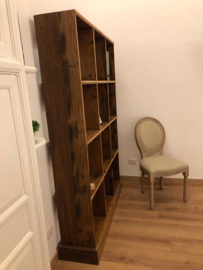 Domus Alfieri Al Colosseo Róma Kültér fotó